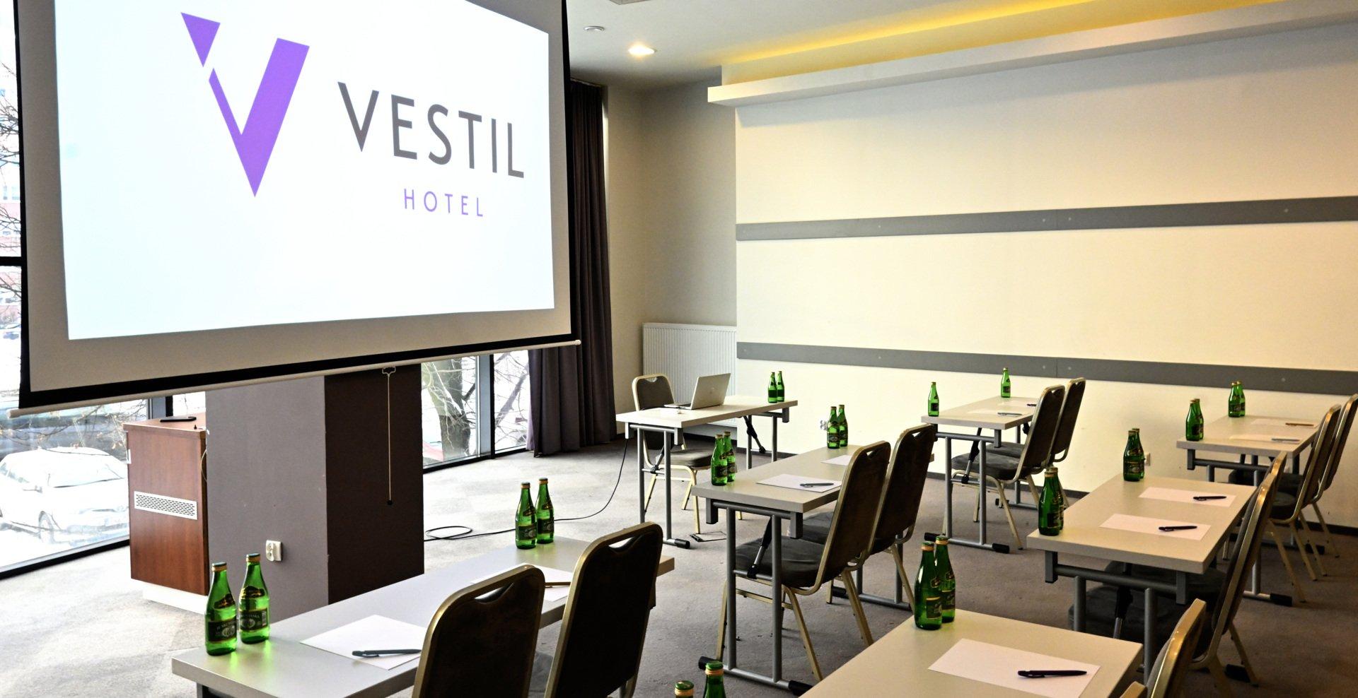 Vestil Hotel Piotrków Trybunalski Esterno foto